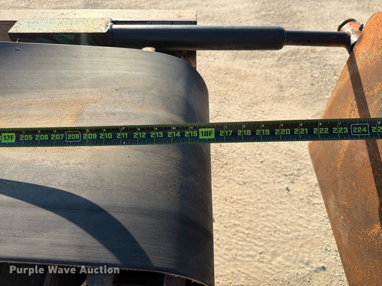 image for item FN3602 2006 Caterpillar D6R XL Series III with EZ Pipeline Padder