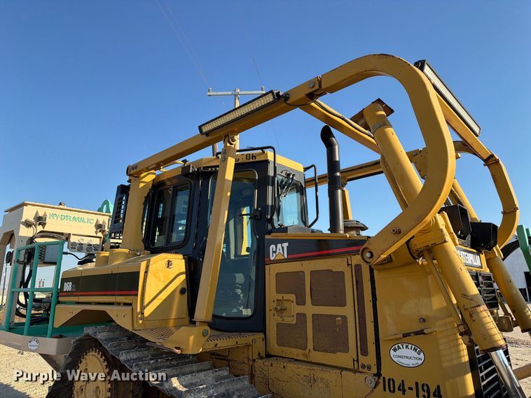 image for item FN3602 2006 Caterpillar D6R XL Series III with EZ Pipeline Padder