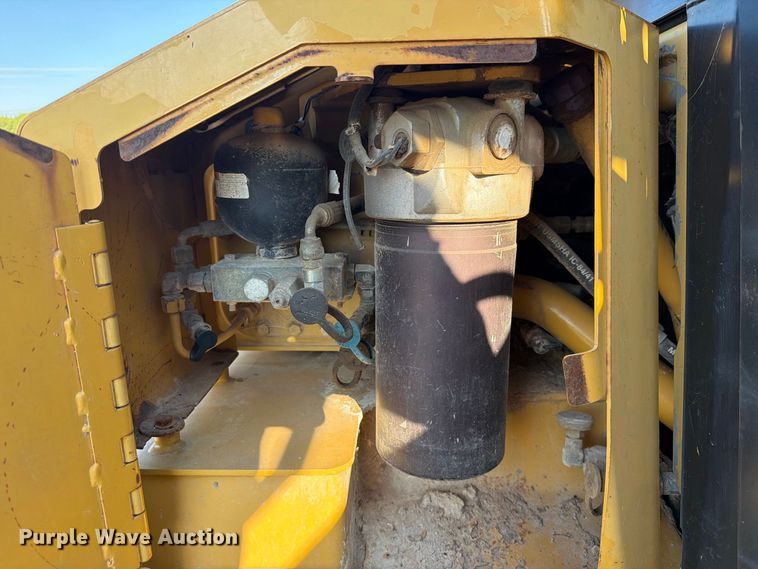 image for item FN3602 2006 Caterpillar D6R XL Series III with EZ Pipeline Padder
