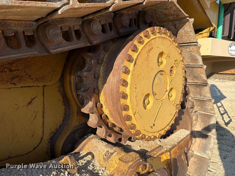 image for item FN3602 2006 Caterpillar D6R XL Series III with EZ Pipeline Padder