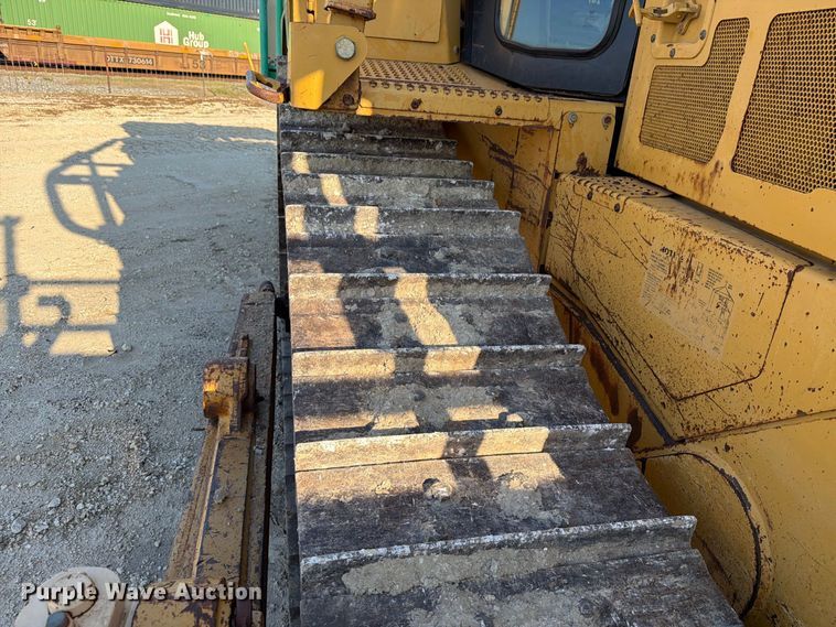 image for item FN3602 2006 Caterpillar D6R XL Series III with EZ Pipeline Padder