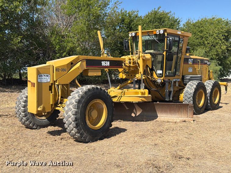 2003 Caterpillar 163H motor grader