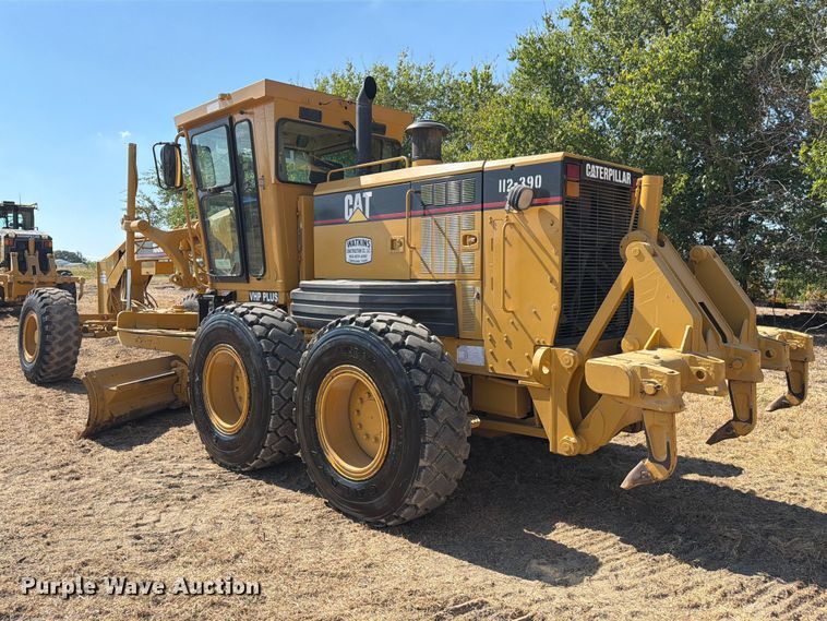 image for item FN3603 2003 Caterpillar 163H motor grader