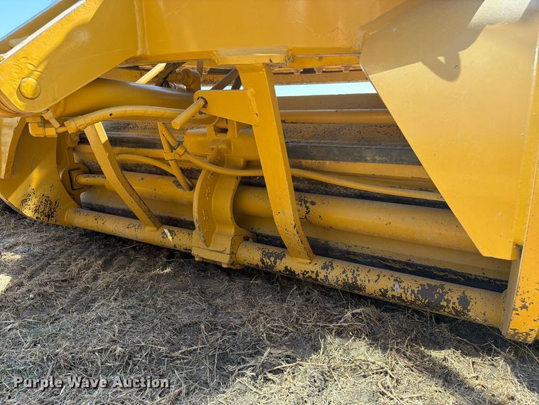 image for item FN3603 2003 Caterpillar 163H motor grader