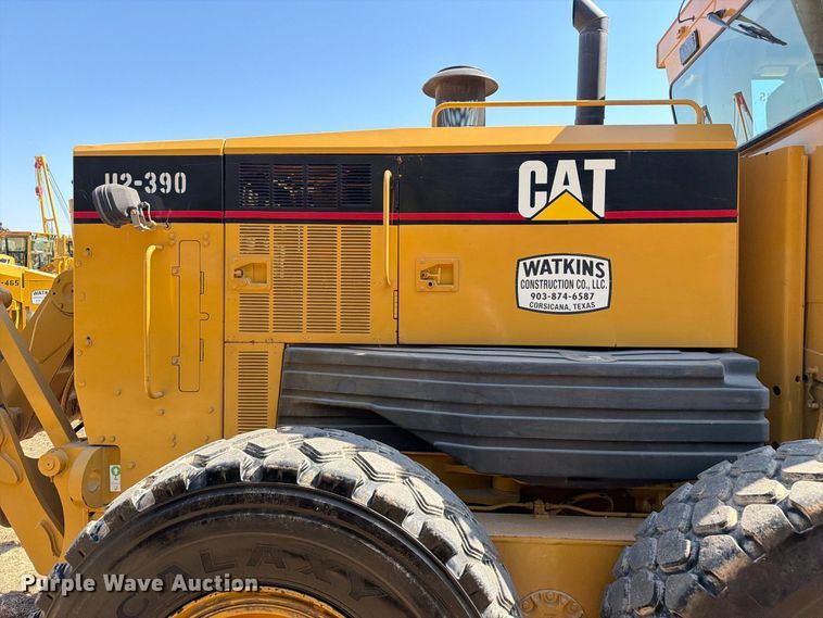 image for item FN3603 2003 Caterpillar 163H motor grader