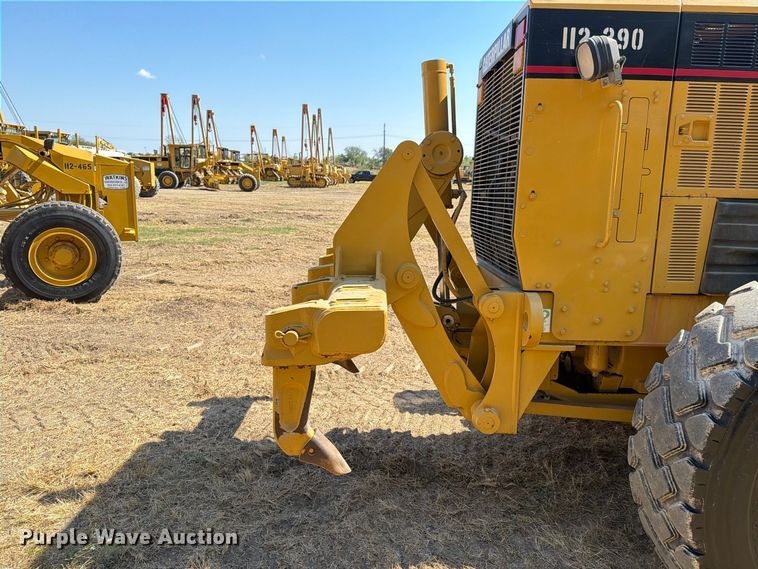 image for item FN3603 2003 Caterpillar 163H motor grader
