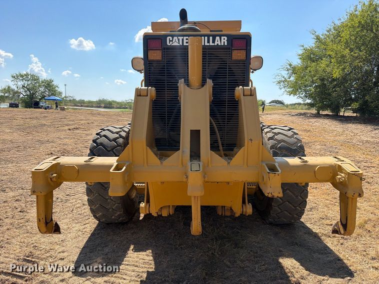image for item FN3603 2003 Caterpillar 163H motor grader