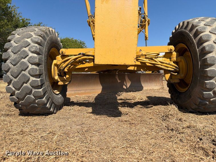 image for item FN3603 2003 Caterpillar 163H motor grader