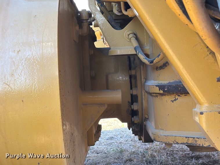 image for item FN3603 2003 Caterpillar 163H motor grader