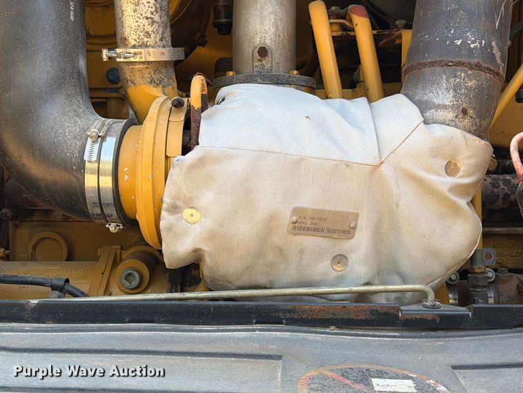 image for item FN3603 2003 Caterpillar 163H motor grader