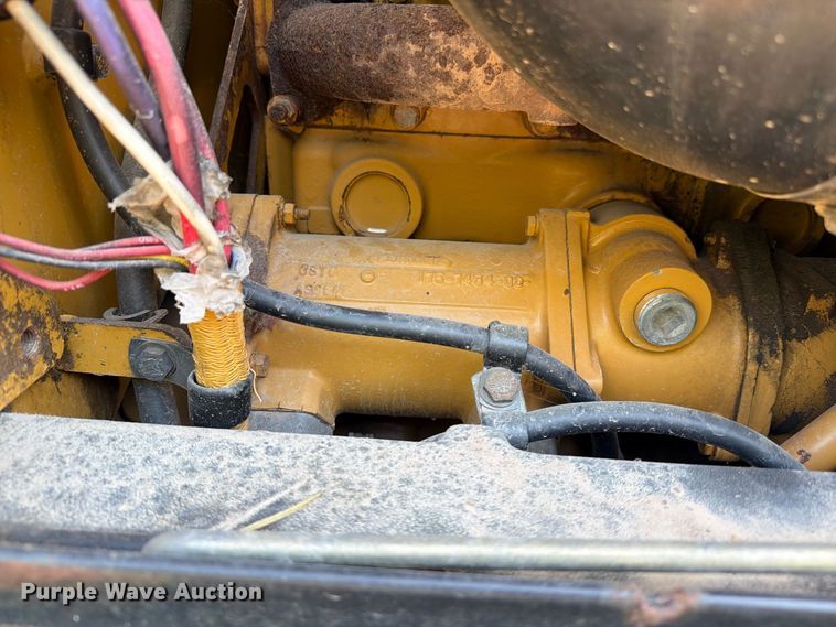 image for item FN3603 2003 Caterpillar 163H motor grader