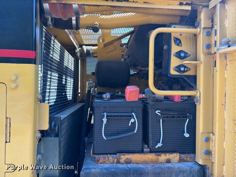 image for item FN3603 2003 Caterpillar 163H motor grader