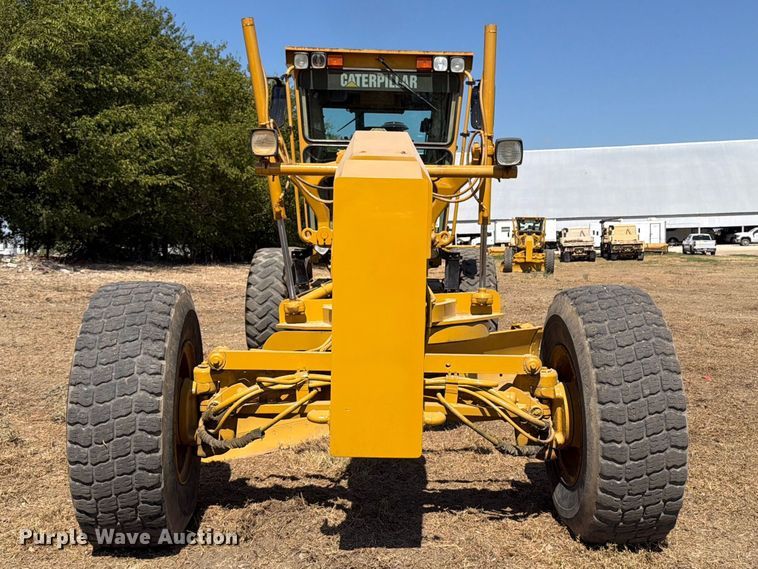 image for item FN3604 2002 Caterpillar 143H VHP motor grader