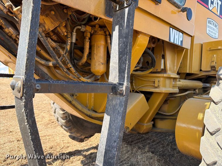image for item FN3604 2002 Caterpillar 143H VHP motor grader