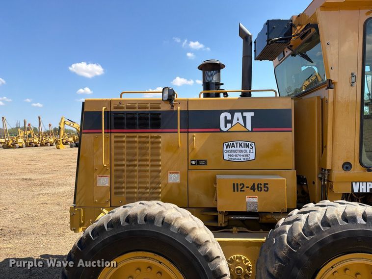 image for item FN3604 2002 Caterpillar 143H VHP motor grader