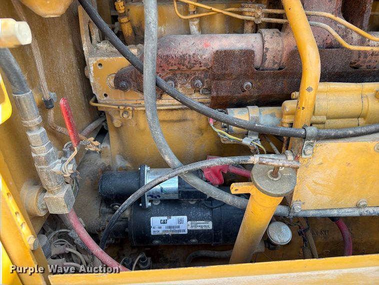 image for item FN3604 2002 Caterpillar 143H VHP motor grader