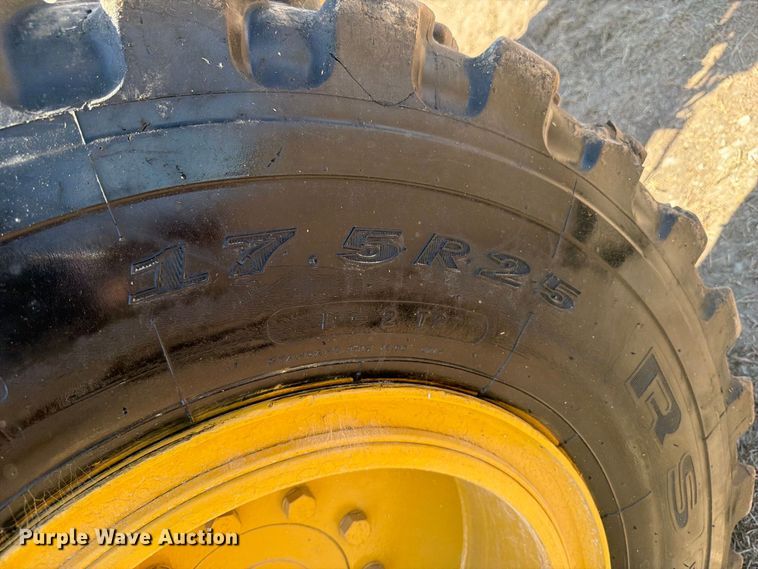 image for item FN3604 2002 Caterpillar 143H VHP motor grader