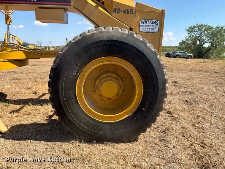 image for item FN3604 2002 Caterpillar 143H VHP motor grader