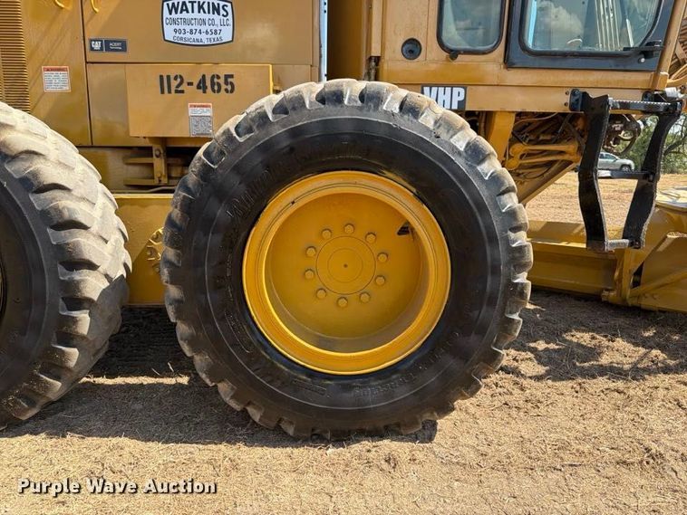 image for item FN3604 2002 Caterpillar 143H VHP motor grader