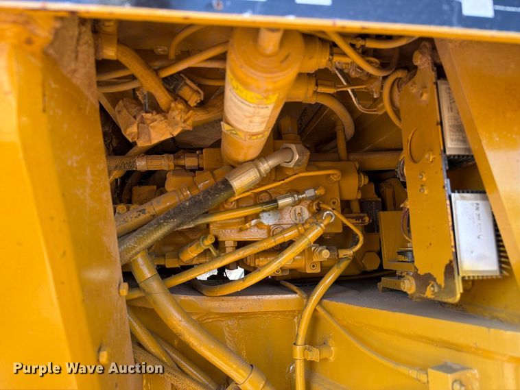 image for item FN3605 2007 Caterpillar 140HNA VHP Plus motor grader