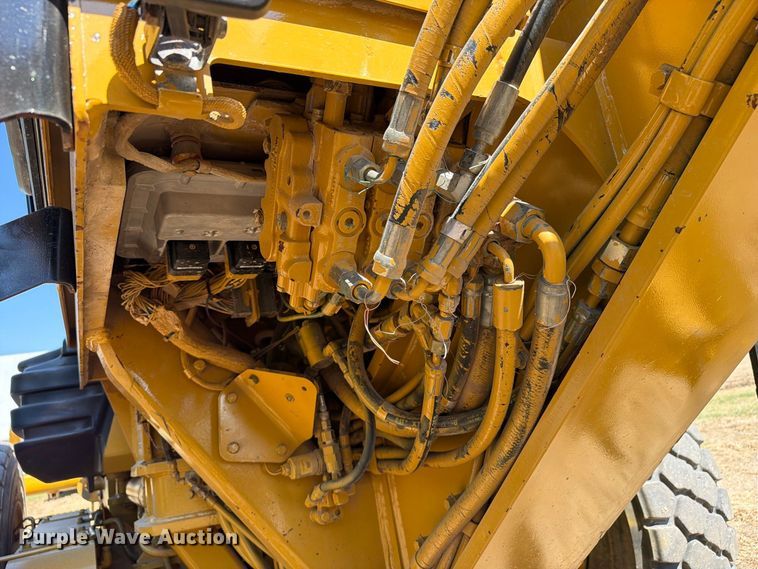image for item FN3605 2007 Caterpillar 140HNA VHP Plus motor grader