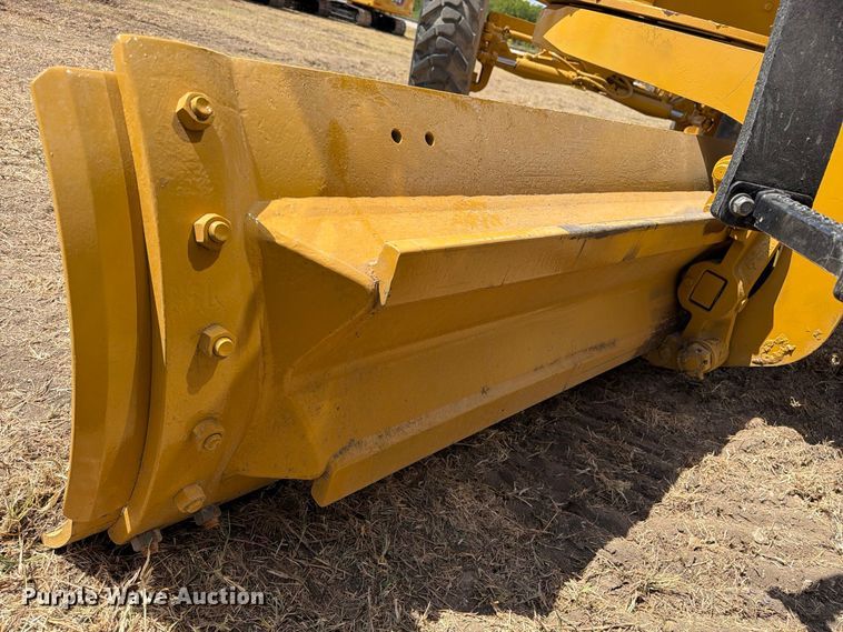2005 Caterpillar 140H VHP