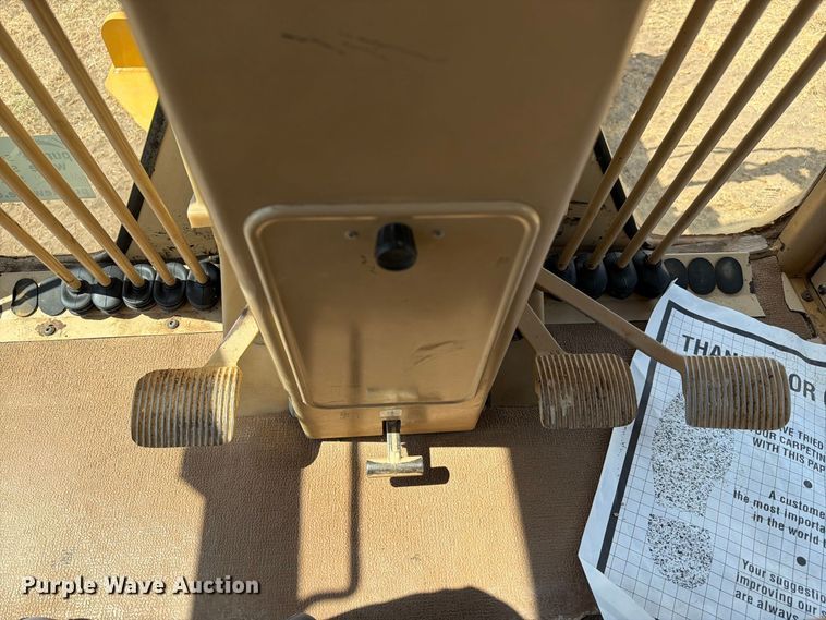 2005 Caterpillar 140H VHP