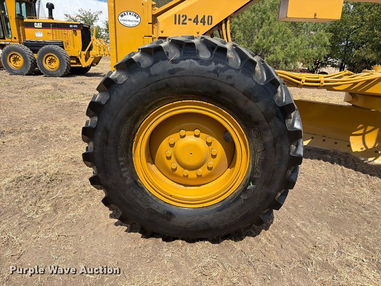 2005 Caterpillar 140H VHP