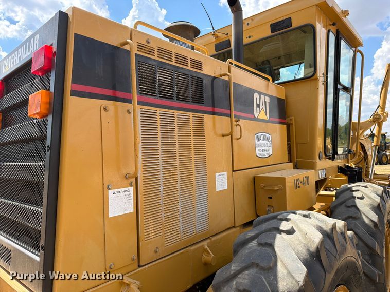image for item FN3607 2001 Caterpillar 140H motor grader