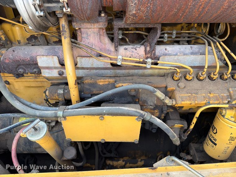 image for item FN3607 2001 Caterpillar 140H motor grader