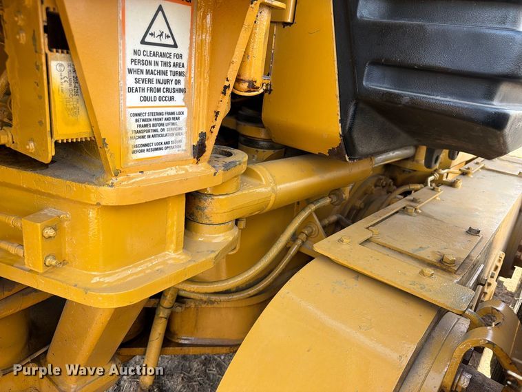image for item FN3608 2005 Caterpillar 163H VHP motor grader