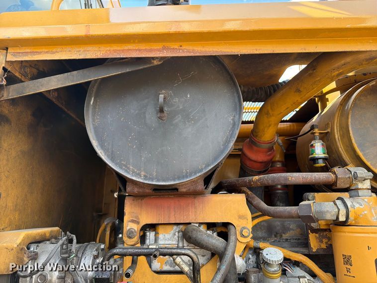 image for item FN3608 2005 Caterpillar 163H VHP motor grader