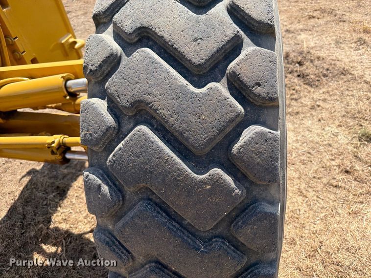 image for item FN3608 2005 Caterpillar 163H VHP motor grader