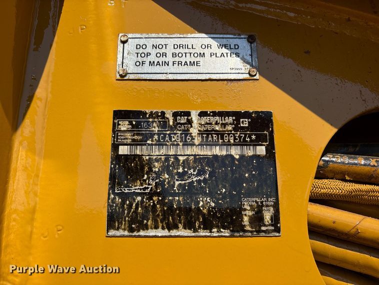 image for item FN3608 2005 Caterpillar 163H VHP motor grader