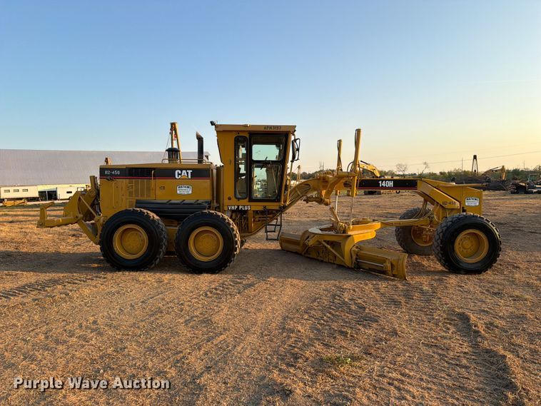 image for item FN3609 2007 Caterpillar 140H VHP Plus motor grader