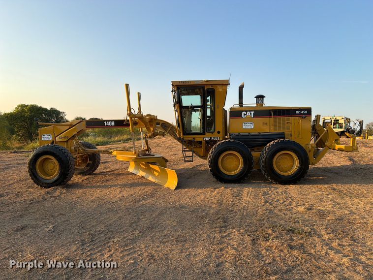 image for item FN3609 2007 Caterpillar 140H VHP Plus motor grader