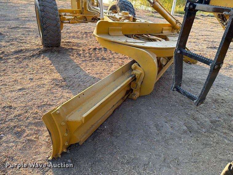 image for item FN3609 2007 Caterpillar 140H VHP Plus motor grader