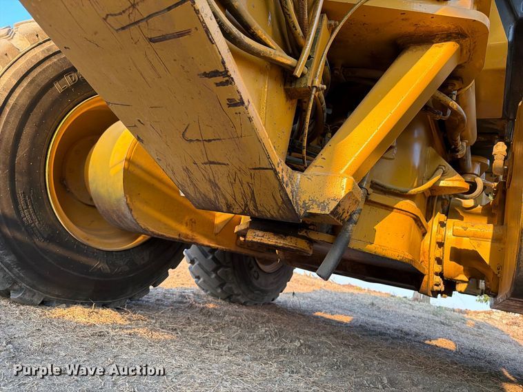 image for item FN3609 2007 Caterpillar 140H VHP Plus motor grader