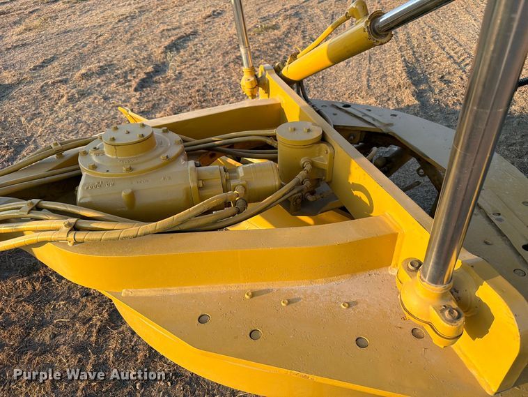 image for item FN3609 2007 Caterpillar 140H VHP Plus motor grader
