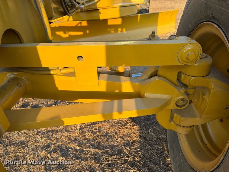 image for item FN3609 2007 Caterpillar 140H VHP Plus motor grader