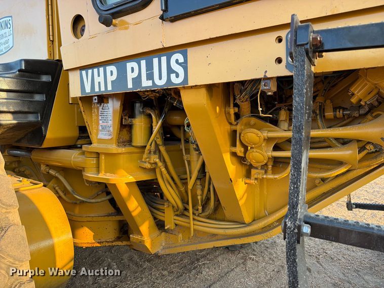 image for item FN3609 2007 Caterpillar 140H VHP Plus motor grader