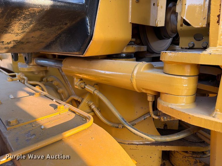 image for item FN3609 2007 Caterpillar 140H VHP Plus motor grader