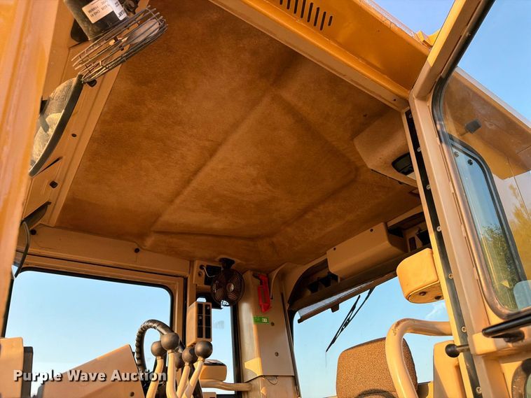 image for item FN3609 2007 Caterpillar 140H VHP Plus motor grader