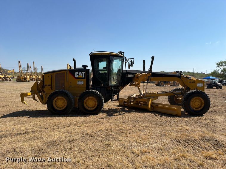 image for item FN3611 2011 Caterpillar 140M motor grader