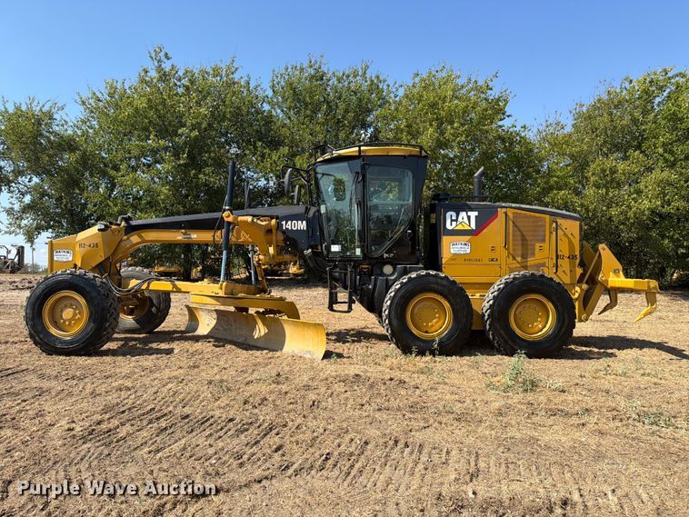 image for item FN3611 2011 Caterpillar 140M motor grader
