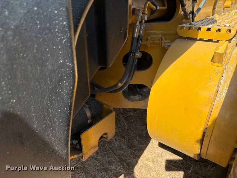 image for item FN3611 2011 Caterpillar 140M motor grader