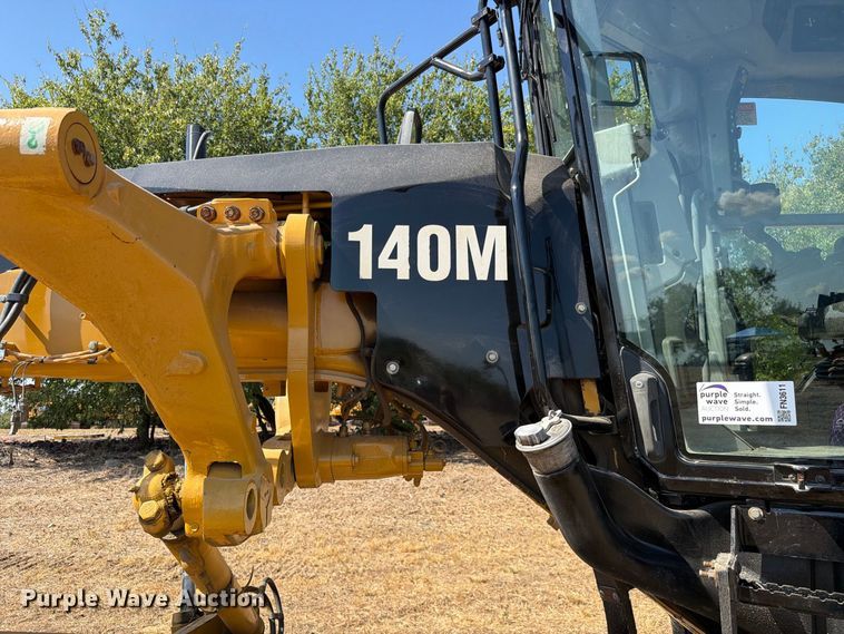 image for item FN3611 2011 Caterpillar 140M motor grader