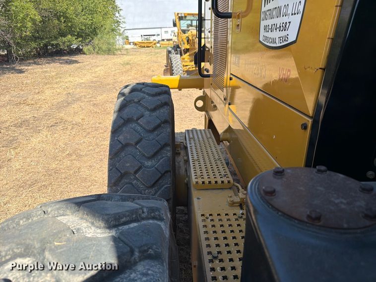 image for item FN3611 2011 Caterpillar 140M motor grader