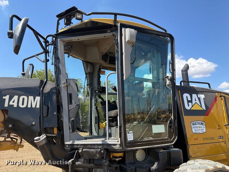 image for item FN3611 2011 Caterpillar 140M motor grader