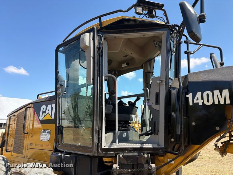 image for item FN3611 2011 Caterpillar 140M motor grader
